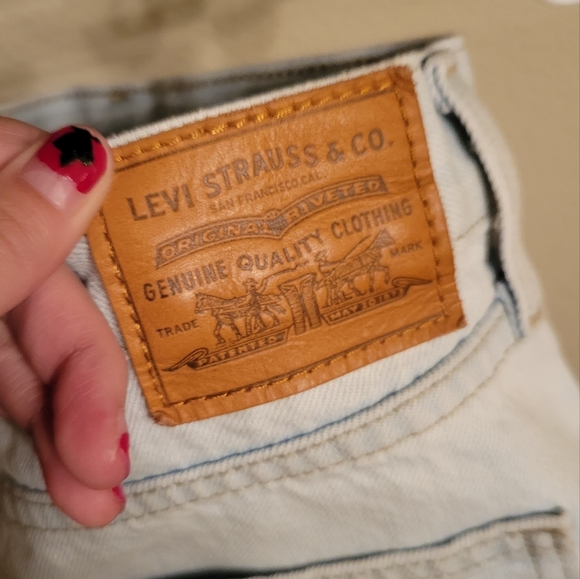 Levi's Light Blue Ballon Jean Shorts, 32 - Picture 3 of 9